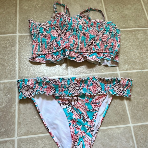 Floral bikini set! - Picture 1 of 5